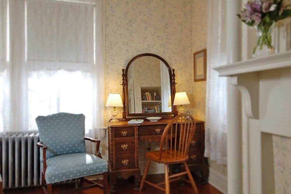The Grey Swan Inn Llc Blackstone Exteriér fotografie